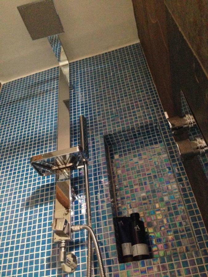Apartment La *